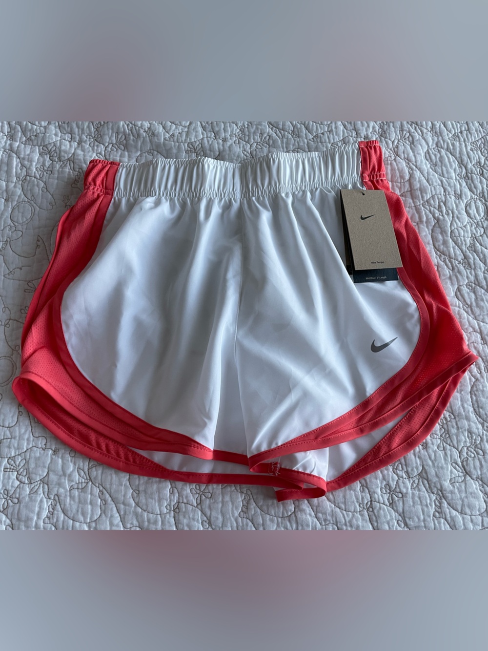 Nike Dri-FIT Tempo mid-rise running shorts NWT